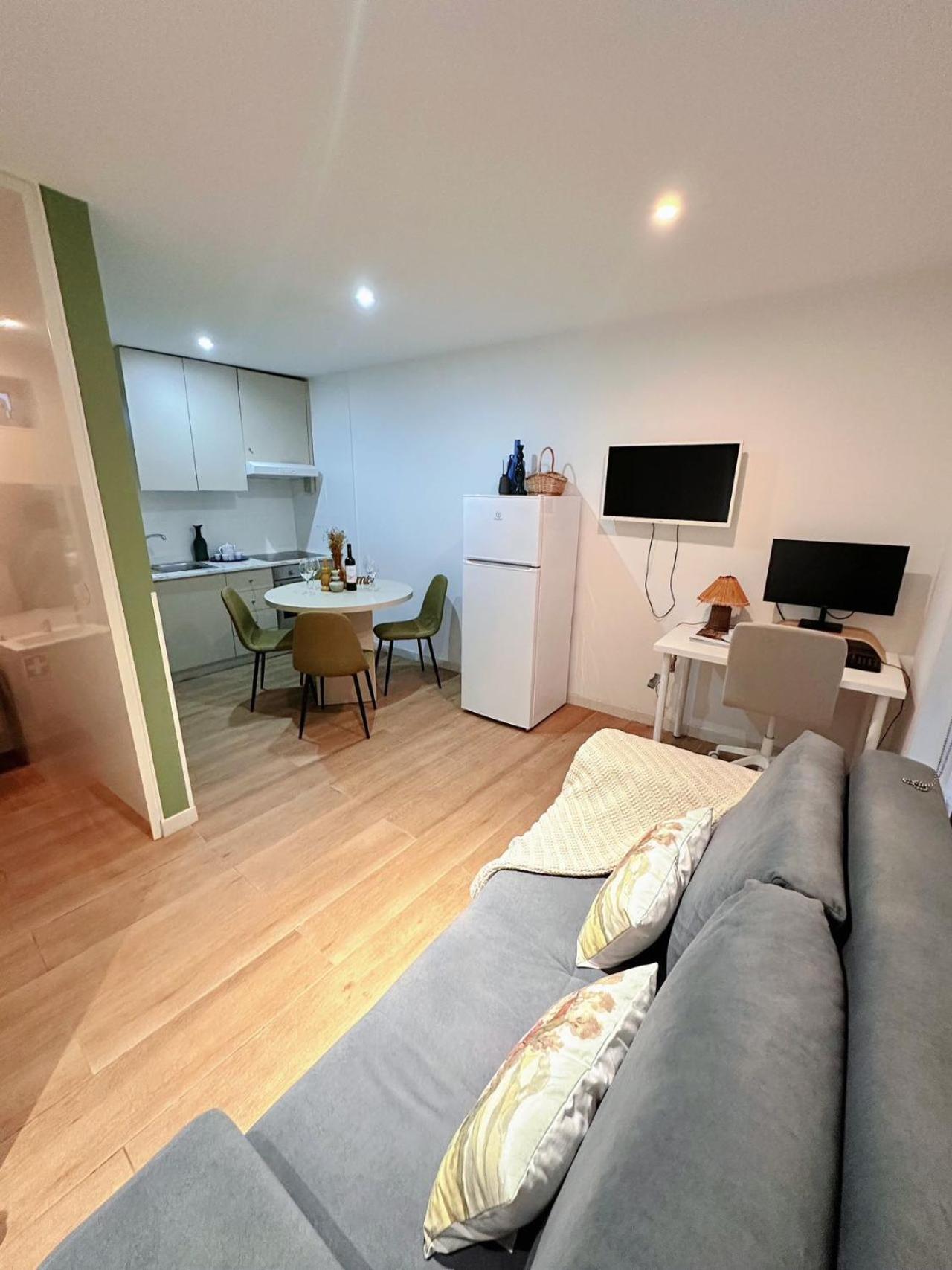 Downtown A Whole House Duplex Designed For Remote Work And Near Metro Lapa Hotel Porto Ngoại thất bức ảnh